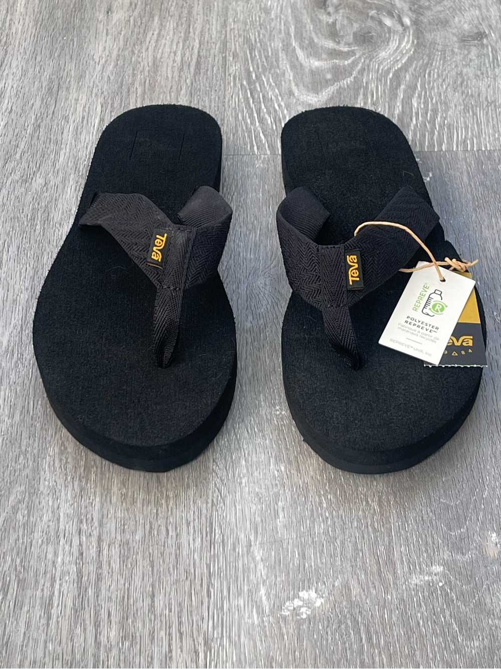 Teva NEW Mush II Flip Flop Sandals Size 8